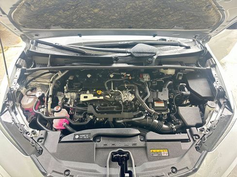 Used 2025 Toyota Prius LE image 33