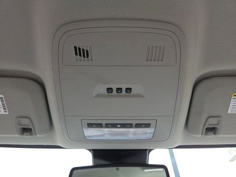 Used 2013 Buick LaCrosse FWD image 60