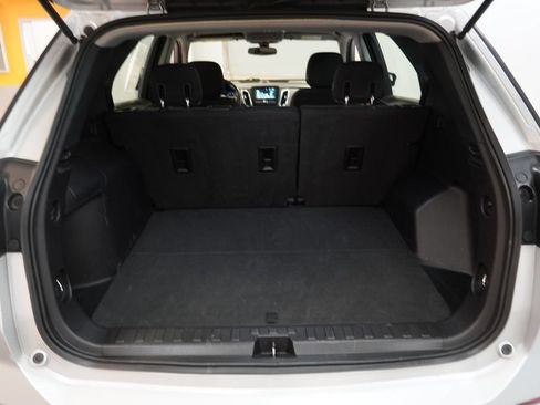 Used 2018 Chevrolet Equinox LS w/ LPO, Protection Package AWD/4WD image 13