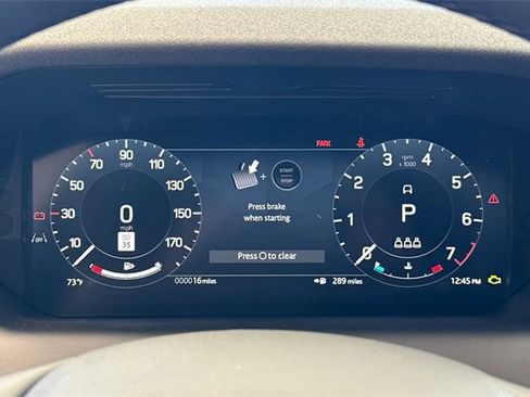 New 2025 Land Rover Discovery Sport Dynamic SE image 23