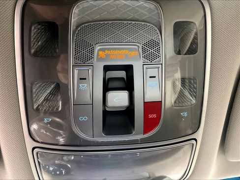 Used 2024 Genesis GV80 2.5T w/ Prestige Package image 27