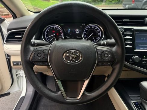 Used 2020 Toyota Camry LE w/ Convenience Package AWD/4WD image 15