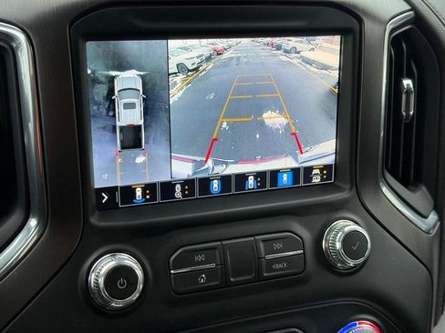 Used 2021 GMC Sierra 1500 AT4 w/ AT4 Premium Package image 22