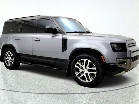 Used 2022 Land Rover Defender 110 X-Dynamic SE AWD/4WD image 3