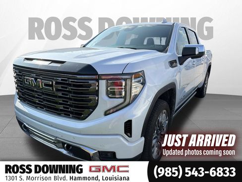 Used 2026 GMC Sierra 1500 Denali Ultimate AWD/4WD image 1