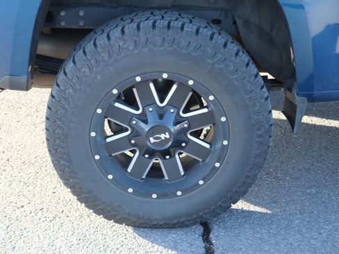 Used 2019 Chevrolet Colorado LT w/ LT Convenience Package image 13