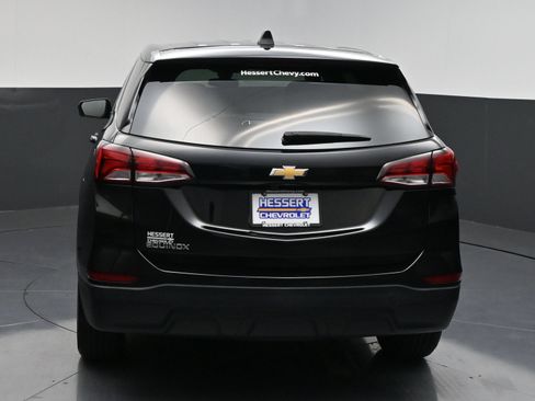 Used 2024 Chevrolet Equinox LS w/ LS Convenience Package FWD image 7
