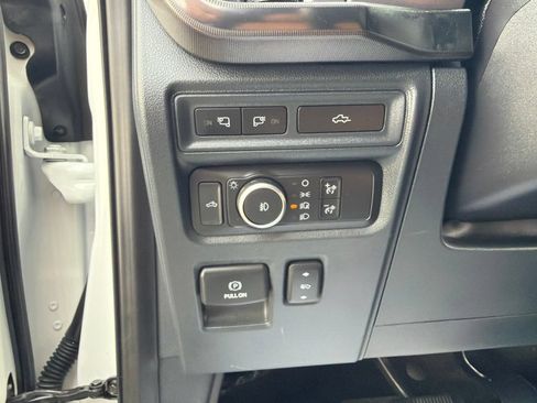 Used 2021 Ford F150 Platinum AWD/4WD image 28