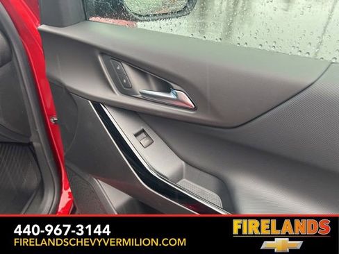 New 2026 Chevrolet Equinox LT w/ Convenience Package II FWD image 41