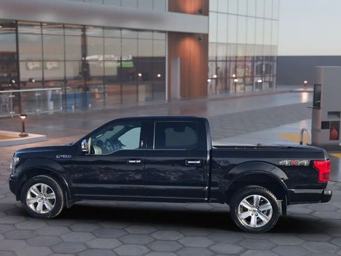 Used 2019 Ford F150 Platinum image 17