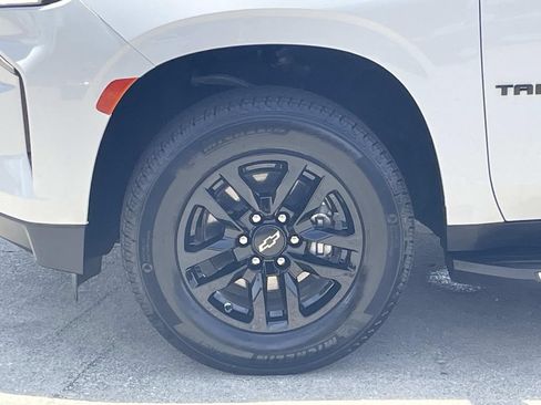 Used 2024 Chevrolet Tahoe LT RWD image 7