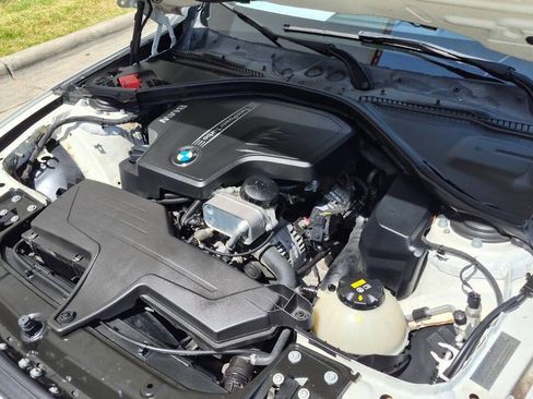 Used 2015 BMW 320i Sedan RWD image 64