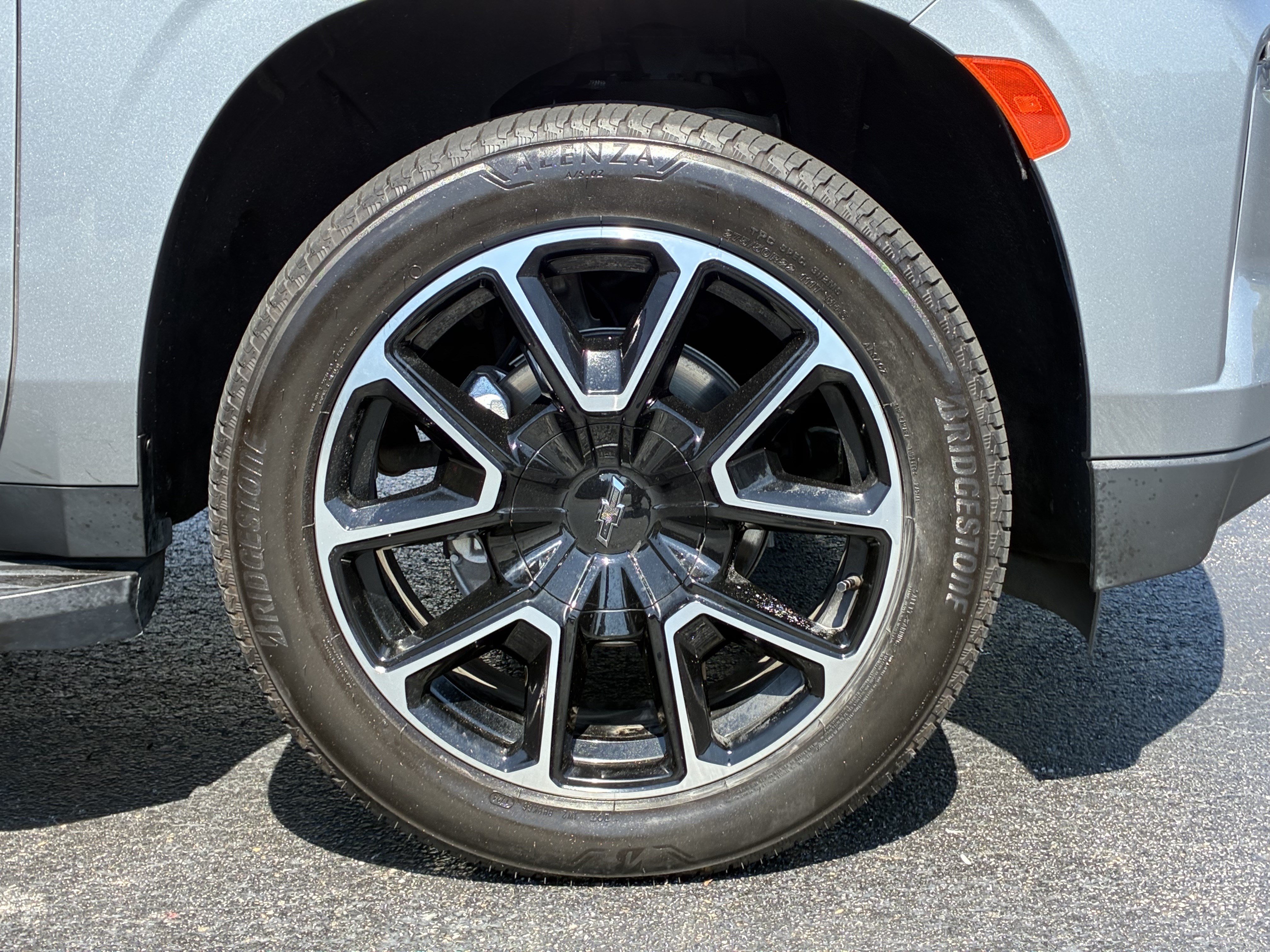Used 2023 Chevrolet Tahoe RST AWD/4WD image 6