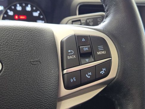 Used 2023 Ford Explorer Limited w/ Limited Technology Package image 29