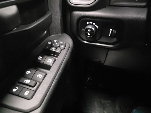 New 2026 RAM 2500 Tradesman AWD/4WD image 26