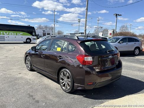 Used 2013 Subaru Impreza 2.0i Sport Premium image 7
