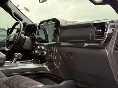 Used 2022 Ford F150 XLT w/ Equipment Group 302A High image 17