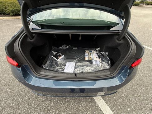 New 2026 BMW 330i Sedan w/ Premium Package RWD image 19
