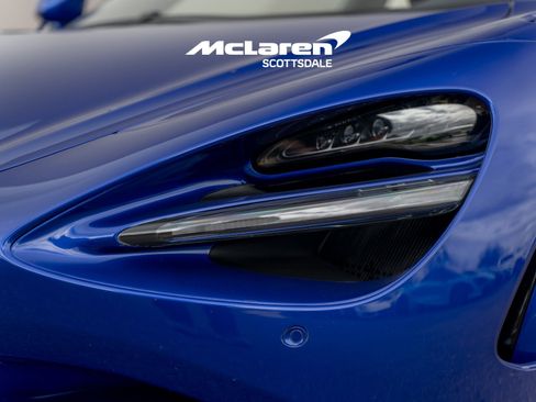 Used 2024 McLaren 750S Spider image 13