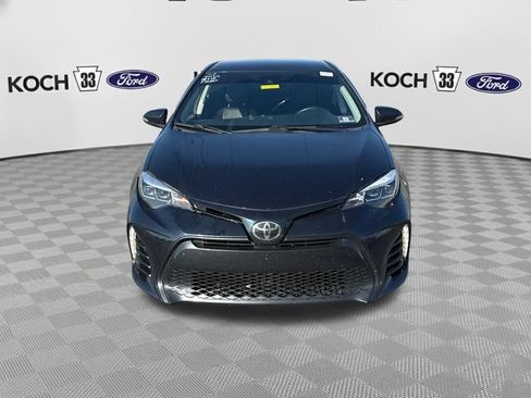 Used 2018 Toyota Corolla SE FWD image 2