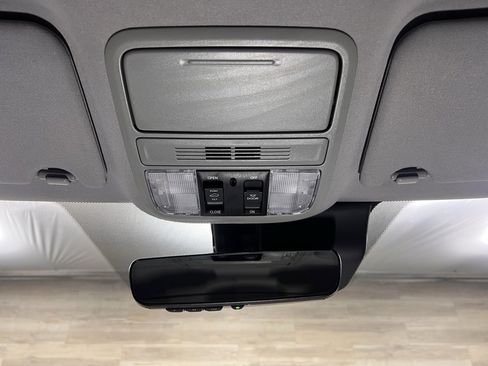 Used 2021 Honda Pilot EX-L image 9