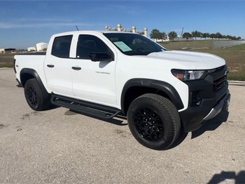 Certified 2026 Chevrolet Colorado Trail Boss image 2