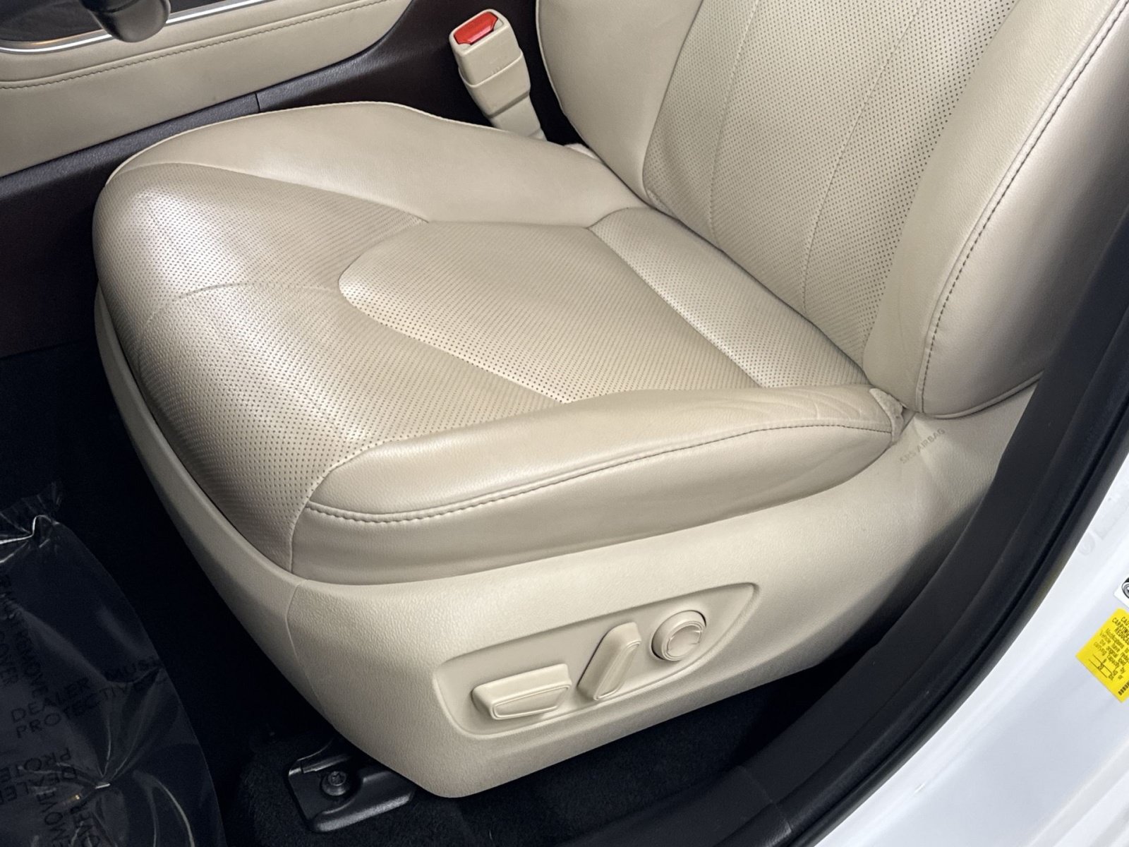 Used 2022 Toyota Highlander Limited AWD/4WD image 26