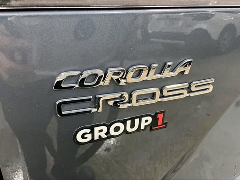 Used 2022 Toyota Corolla Cross LE w/ Moonroof Package image 31