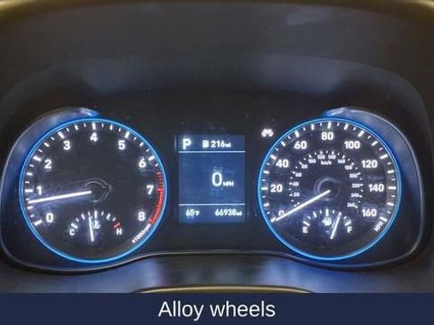 Used 2019 Hyundai Kona Limited image 36