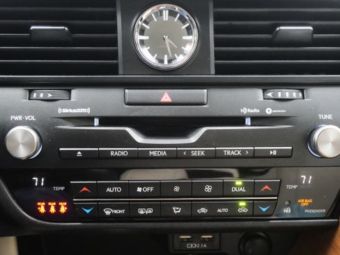 Certified 2022 Lexus RX 350 FWD w/ Premium Package image 27