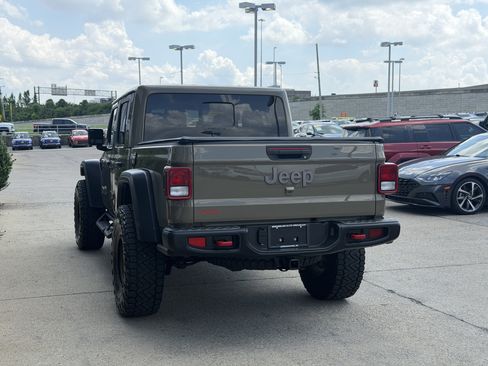 Used 2020 Jeep Gladiator Rubicon AWD/4WD image 7