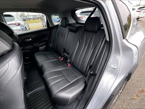 Used 2025 Acura ADX FWD image 37