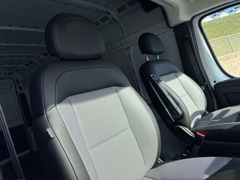 Used 2024 RAM ProMaster 3500 w/ Power Group image 27