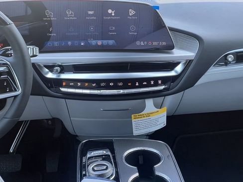 New 2026 Cadillac Lyriq Sport image 15