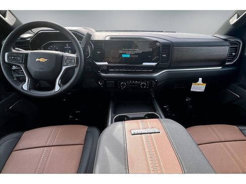 New 2026 Chevrolet Silverado 3500 High Country w/ High Country Premium Package AWD/4WD image 5
