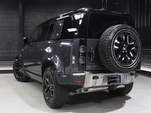Used 2023 Land Rover Defender 110 X AWD/4WD image 14