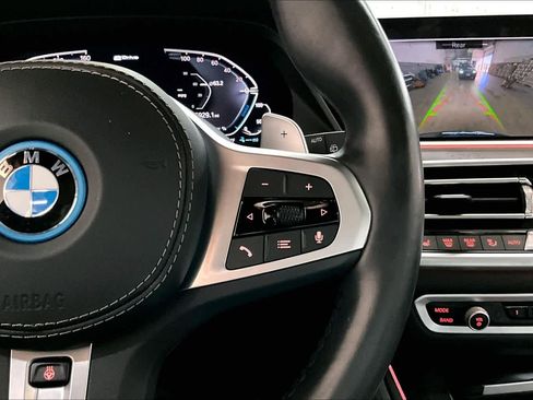 Certified 2023 BMW X5 xDrive45e w/ M Sport Package image 21