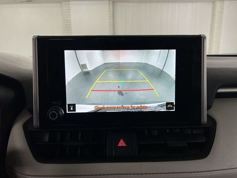 Used 2025 Toyota RAV4 XLE w/ Convenience Package AWD/4WD image 14