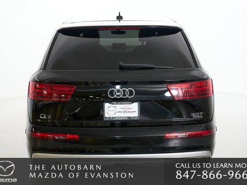 Used 2017 Audi Q7 3.0T Premium Plus w/ Premium Plus Package AWD/4WD image 8