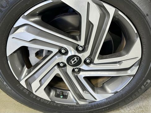 Used 2023 Hyundai Santa Fe SE w/ Cargo Package image 28