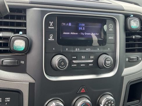 Used 2014 RAM 1500 Express AWD/4WD image 20
