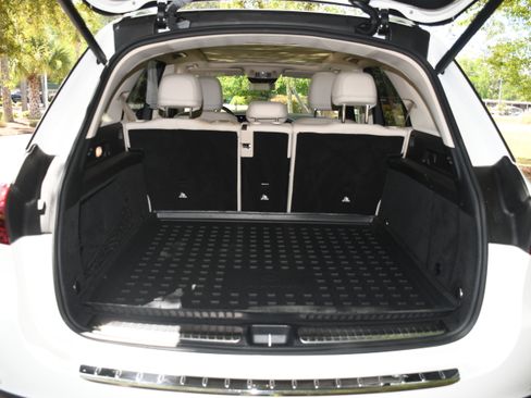 Used 2024 Mercedes-Benz GLE 450 4MATIC image 18