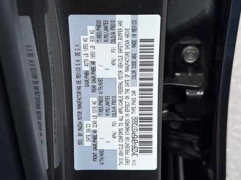 Used 2023 MAZDA MAZDA3 s FWD image 27