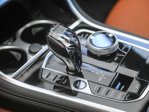 New 2026 BMW M850i xDrive w/ M Carbon Exterior Package image 16