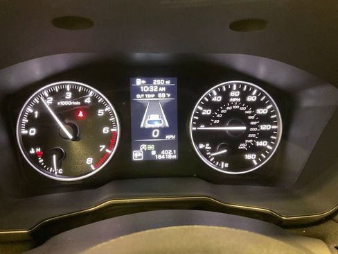 Used 2025 Subaru Outback Touring XT AWD/4WD image 14