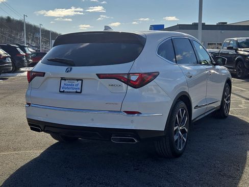 Used 2023 Acura MDX SH-AWD w/ Technology Package image 5