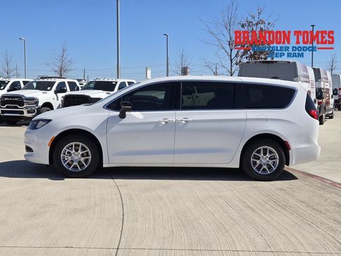 New 2026 Chrysler Voyager LX FWD image 1