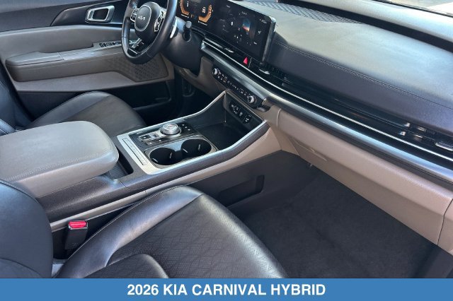 Used 2026 Kia Carnival LXS FWD image 19