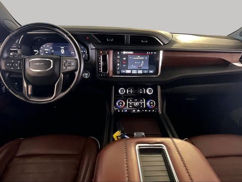 Used 2023 GMC Yukon XL Denali Ultimate AWD/4WD image 14