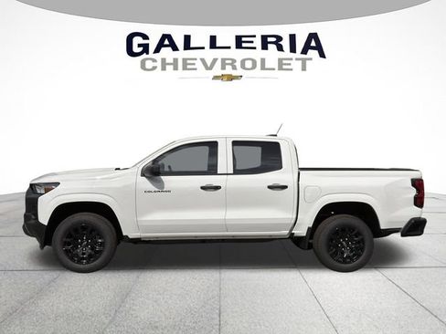 New 2026 Chevrolet Colorado W/T w/ WT Custom Package RWD image 4